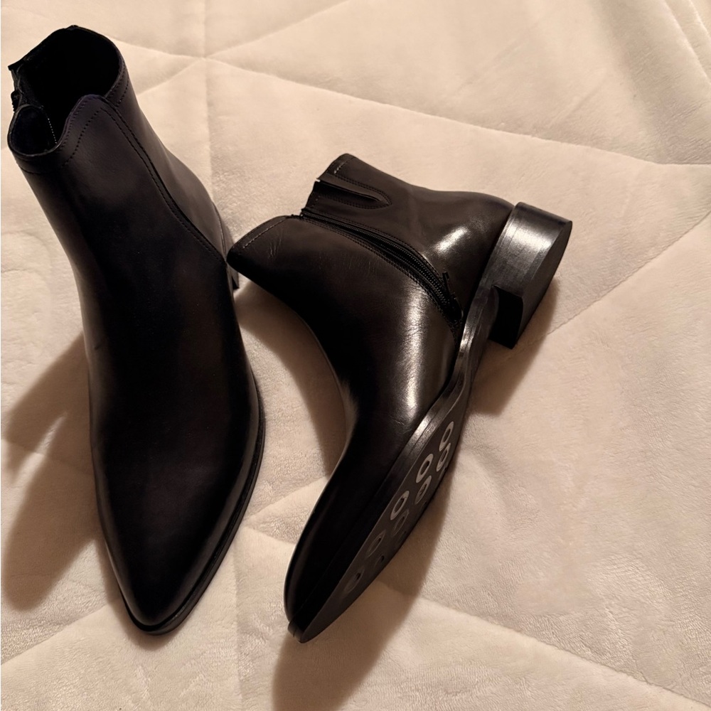 Sesto Meucci Black Ankle Boots